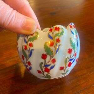 Special edition Turkish hand made 472-3 cotal porcelen vintage small bowl.